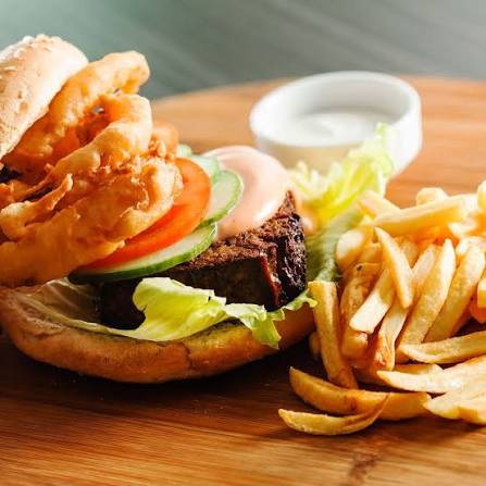 Delux Burger